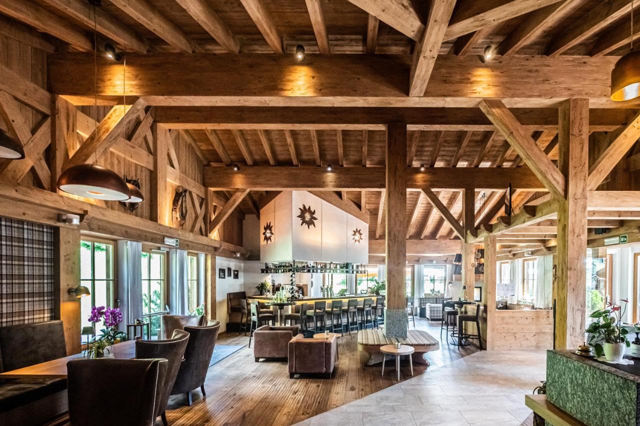 Hotel & Chalets Edelweiss Madonna  외부 사진