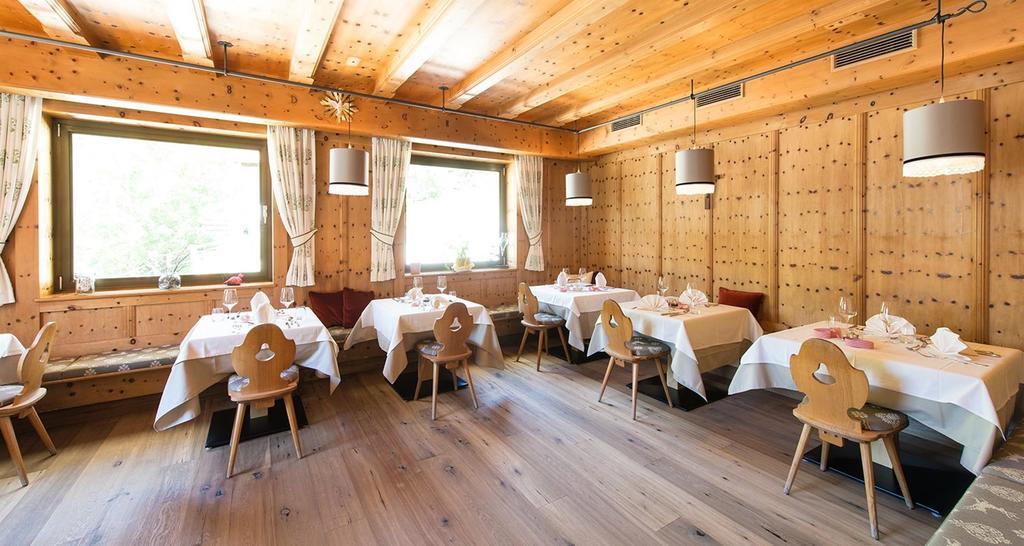 Hotel & Chalets Edelweiss Madonna  외부 사진