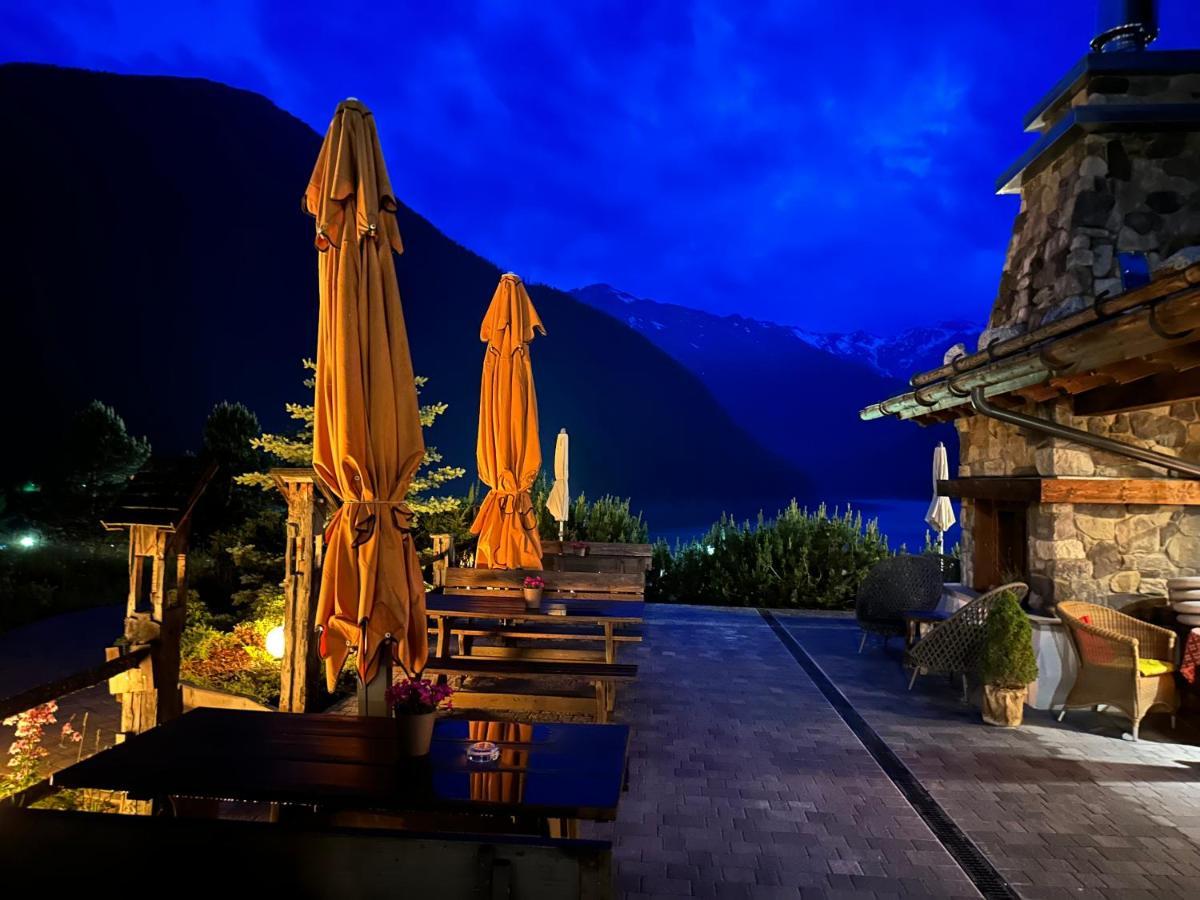 Hotel & Chalets Edelweiss Madonna  외부 사진