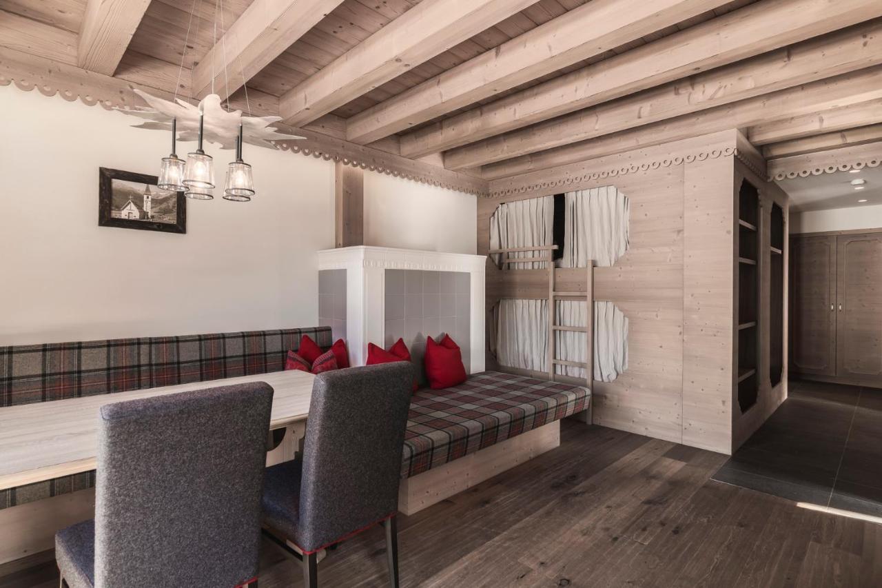 Hotel & Chalets Edelweiss Madonna  외부 사진