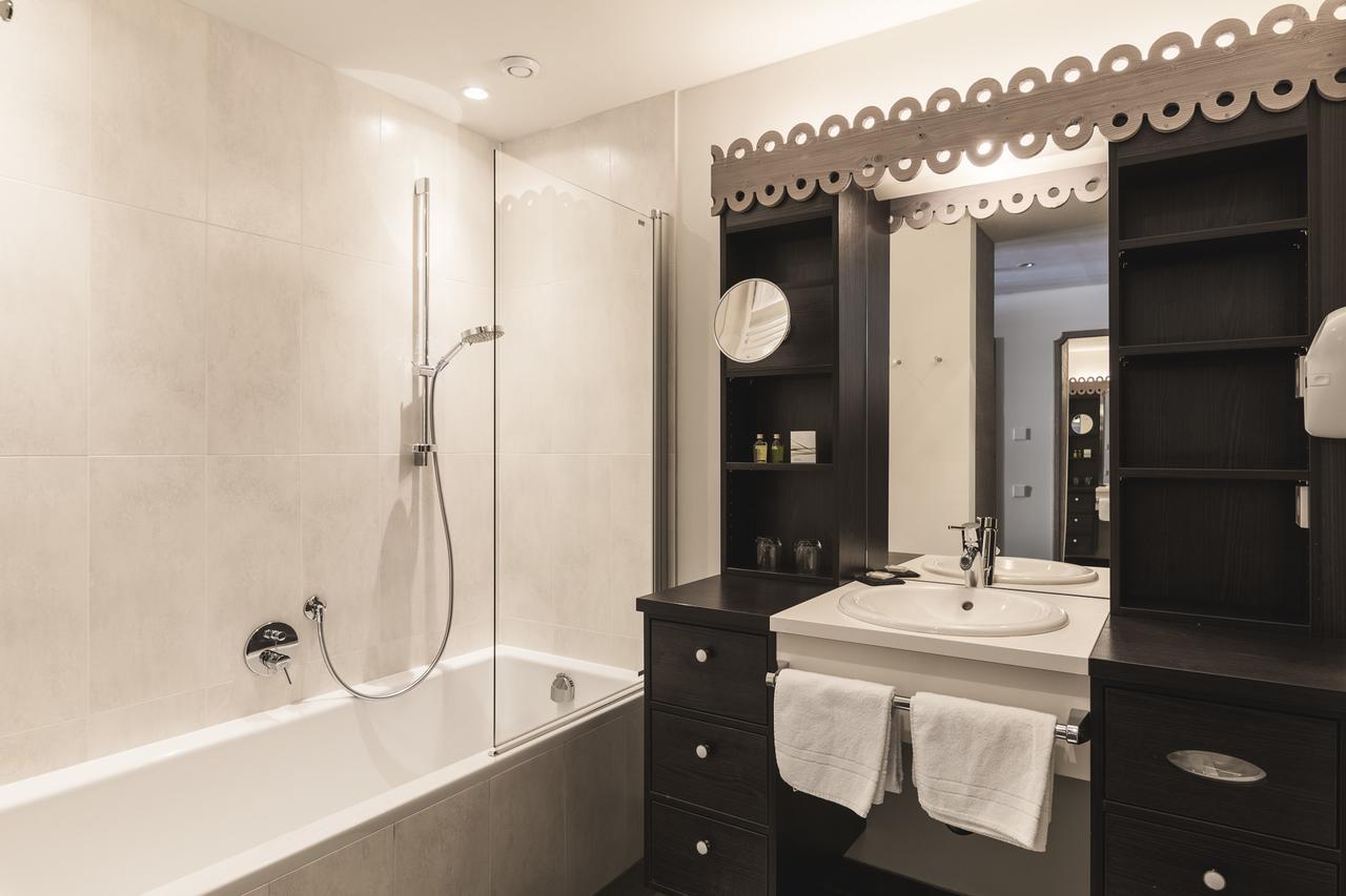 Hotel & Chalets Edelweiss Madonna  외부 사진